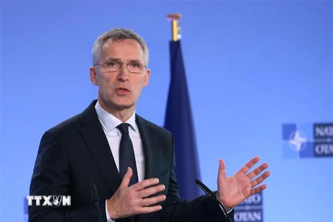 Tổng thư ký Tổ chức Hiệp ước Bắc Đại Tây Dương (NATO) Jens Stoltenberg phát biểu trong một cuộc họp báo tại Brussels. (Ảnh: AFP/TTXVN)