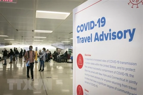 Tất cả những chuyến đi đáng mong chờ này đều đã bị hủy bỏ vì dịch COVID-19. (Nguồn: AFP/TTXVN)