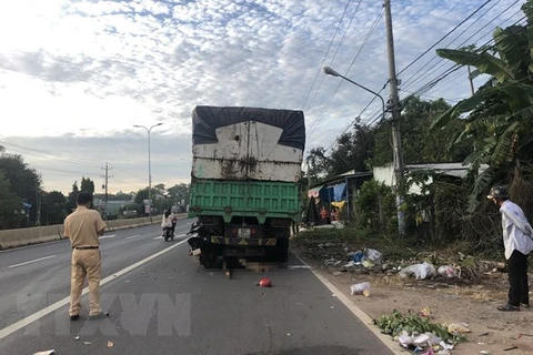 Hiện trường một vụ tai nạn. Ảnh minh họa. (Ảnh: Đậu Tất Thành/TTXVN)