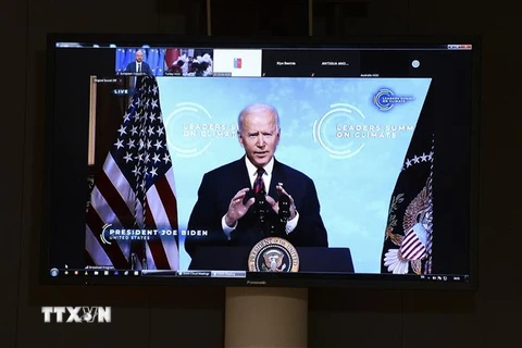 Tổng thống Mỹ Joe Biden phát biểu tại lễ khai mạc Hội nghị thượng đỉnh trực tuyến về khí hậu. (Ảnh: AFP/TTXVN)