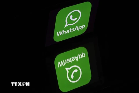 Biểu tượng ứng dụng nhắn tin WhatsApp. (Ảnh: AFP/TTXVN)