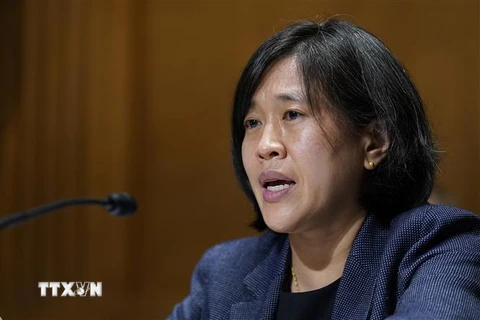 Đại diện Thương mại Mỹ Katherine Tai phát biểu tại phiên điều trần ở Washington, DC. (Ảnh: AFP/TTXVN)