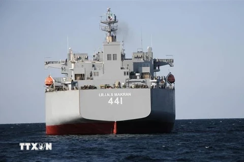 Chiến hạm Makran của Iran. (Ảnh: AFP/TTXVN)