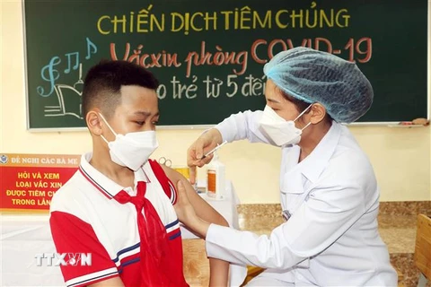 Bến Tre phấn đấu 95% trẻ từ 5 đến dưới 12 tuổi tiêm đủ mũi vaccine