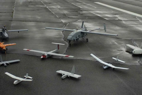 UAS sẽ bao gồm máy bay không người lái (UAV) và một ống phóng chuyên dụng dưới nước. (Nguồn: indiandefencereview.com)