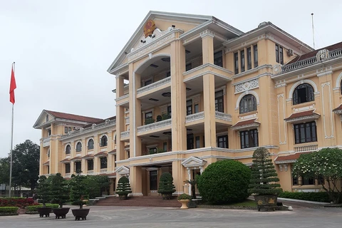 Trụ sở Ủy ban Nhân dân tỉnh Thừa Thiên-Huế.