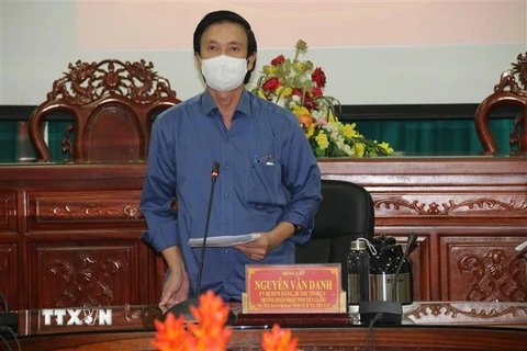 Ông Nguyễn Văn Danh, Trưởng Ban Chỉ đạo tỉnh Tiền Giang về phòng, chống tham nhũng, tiêu cực, phát biểu tại buổi họp. (Ảnh: Minh Trí/TTXVN)