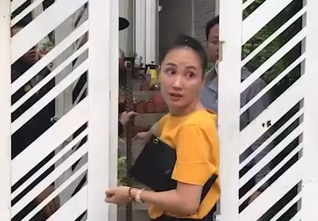 Nguyễn Thị Hương Tâm tại căn nhà 29 Nguyễn Bỉnh Khiêm (quận 1) năm 2019. (Ảnh: Chụp màn hình)