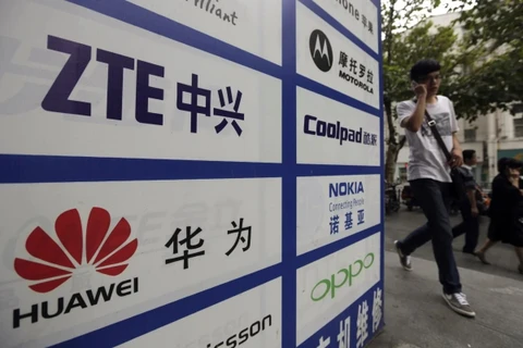 Huawei và ZTE bị cấm bán thiết bị tại Mỹ vì lý do an ninh quốc gia. (Nguồn: South China Morning Post)