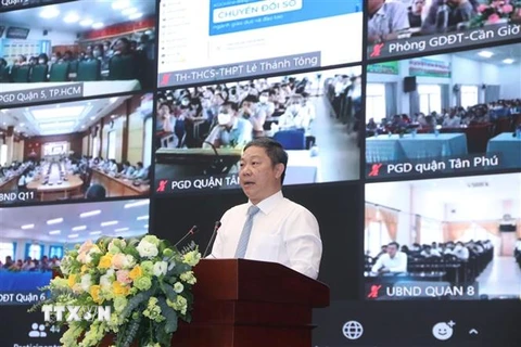 Phó Chủ tịch UBND Thành phố Hồ Chí Minh Dương Anh Đức phát biểu tại Hội thảo. (Ảnh: Hứa Chung/TTXVN)