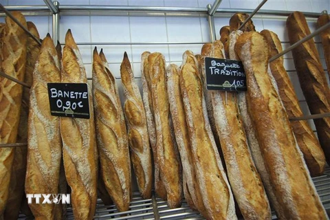 Bánh mỳ (baguette) của Pháp. (Ảnh: AFP/TTXVN)