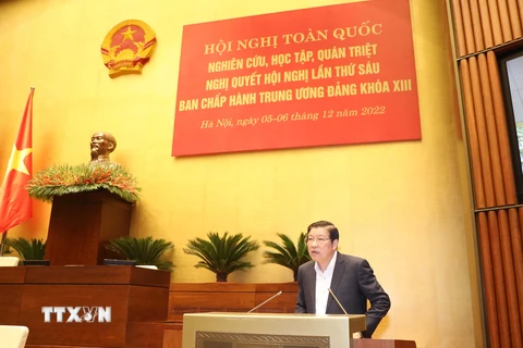 Hội nghị toàn quốc nghiên cứu, học tập, quán triệt Nghị quyết Hội nghị lần thứ sáu Ban Chấp hành Trung ương Đảng khoá XIII chuyên đề 1 "Tiếp tục xây dựng và hoàn thiện Nhà nước pháp quyền xã hội chủ nghĩa Việt Nam trong giai đoạn mới" bằng hình thức trực 