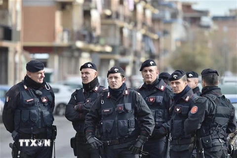 Cảnh sát Italy. (Ảnh: AFP/ TTXVN)