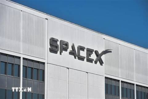 Trụ sở công ty công nghệ vũ trụ SpaceX tại Hawthorne, California, Mỹ. (Ảnh: AFP/TTXVN)