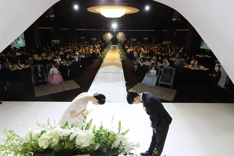 Chỉ có khoảng 192.000 cặp đôi tại Hàn Quốc kết hôn. (Nguồn: Yonhap)