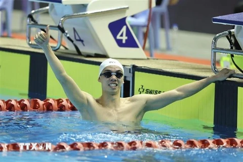 Vận động viên Nguyễn Huy Hoàng về nhất tại Chung kết Bơi 400m Tự do Nam với thành tích 3 phút 49 giây 50. (Ảnh: Minh Quyết/TTXVN)