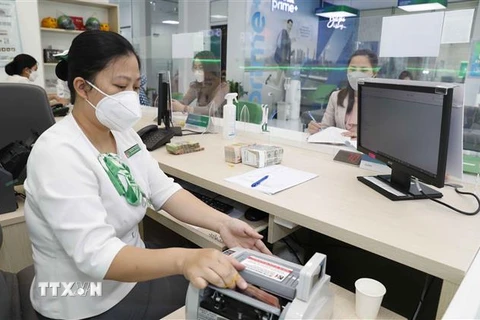 Ngân hàng Việt Nam Thịnh Vượng (Vpbank) một trong những đơn vị được ủy nhiệm thu ngân sách nhà nước. (Ảnh: Trần Việt/TTXVN)
