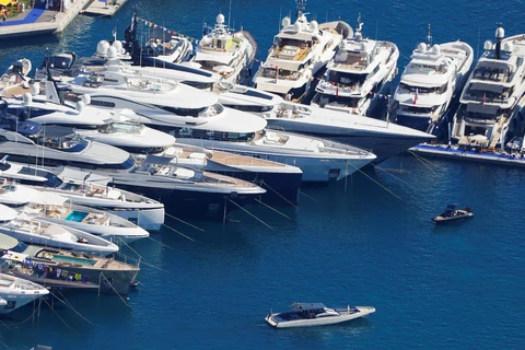 Du thuyền của giới siêu giàu tại cảng Monaco. (Nguồn: Reuters)