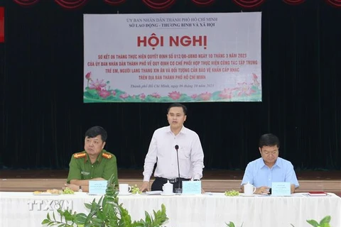Ông Cao Thanh Bình, Trưởng Ban Văn hóa xã hội, Hội đồng Nhân dân Thành phố Hồ Chí Minh, phát biểu tại hội nghị. (Ảnh: Thanh Vũ/TTXVN)