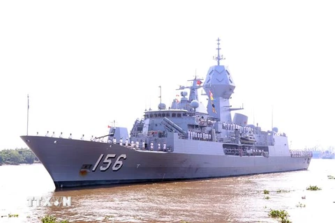 Tàu Hải quân Hoàng gia Australia HMAS Toowoomba cập cảng quốc tế Thành phố Hồ Chí Minh. (Ảnh: Xuân Khu/TTXVN)