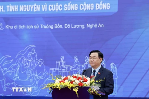 Chủ tịch Quốc hội Vương Đình Huệ phát biểu động viên và giao nhiệm vụ tuổi trẻ cả nước. (Ảnh: Nhan Sáng/TTXVN)