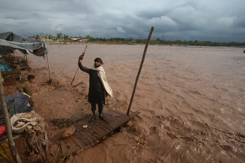 Lũ lụt đã khiến 65 người thiệt mạng. (Nguồn: AP)