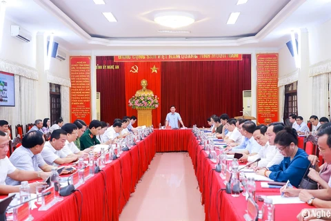 Quang cảnh phiên họp thường kỳ tháng 5 của Ban Thường vụ Tỉnh ủy Nghệ An. (Nguồn: Trang thông tin điện tử Đảng bộ khối các cơ quan tỉnh Nghệ An)