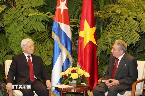 Tổng Bí thư Nguyễn Phú Trọng hội đàm với Bí thư Thứ nhất Đảng Cộng sản Cuba Raul Castro Ruz (La Habana, 29/3/2018). (Ảnh: Trí Dũng/TTXVN)