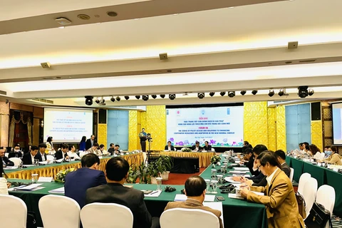 Diễn đàn: “Thực trạng tiếp cận chính sách và giải pháp nâng cao năng lực thích ứng cho hợp tác xã trong bối cảnh mới.” (Vietnam+)
