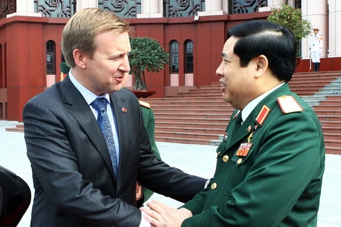 Tăng cường hợp tác quốc phòng Việt Nam-New Zealand