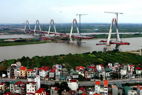 Công trình cầu Nhật Tân (Hà Nội), do JICA tài trợ vốn. (Nguồn: TTXVN)