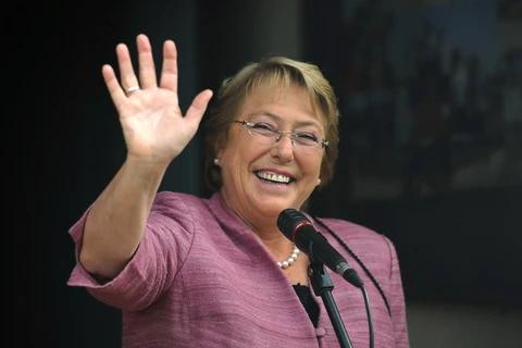 Cử tri của Chile bắt đầu bầu cử tổng thống vòng hai 