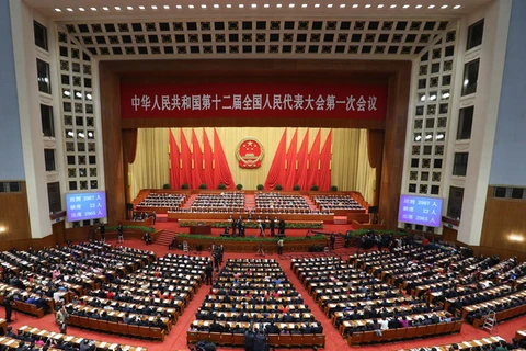 Lễ khai mạc phiên họp kỳ họp lần thứ nhất, Quốc hội Trung Quốc khóa XII, tại Đại lễ đường nhân dân ở Bắc Kinh. (Ảnh: THX/TTXVN)