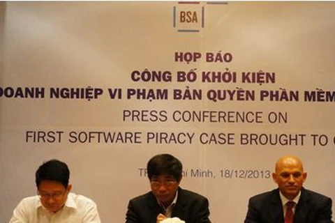 Long John Đồng Nai thỏa thuận đền bù Microsoft và Lạc Việt