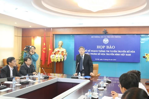 Thứ trưởng Lê Nam Thắng phát biểu tại buổi họp báo. (Nguồn: mic.gov.vn)