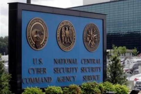 Bên ngoài khuôn viên của Cơ quan An ninh quốc gia Mỹ (NSA) ở Fort Meade, bang Maryland, Mỹ. (Nguồn: AP) 
