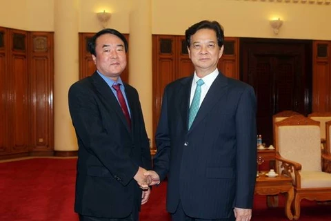 Thủ tướng Nguyễn Tấn Dũng tiếp Chủ tịch Hãng thông tấn Yonhap