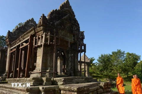 Campuchia đề nghị Thái dỡ bỏ hàng rào gần Đền Preah Vihear