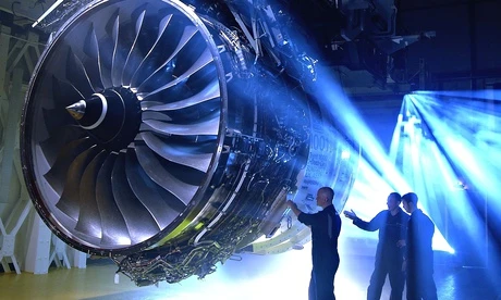 Tháng trước, Rolls-Royce đã nhất trí bán lại doanh nghiệp turbine cho Siemens với giá 950 triệu euro. 