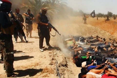 Đối mặt với kẻ thù chung ISIL: Một mũi tên trúng nhiều đích