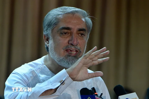 Ứng cử viên Abdullah tẩy chay tiến trình thẩm tra phiếu bầu
