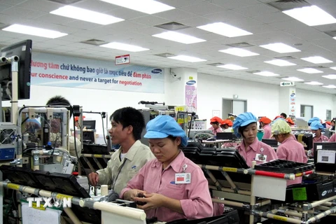 EIU giữ nguyên dự báo tích cực về tăng trưởng kinh tế Việt Nam