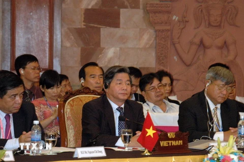 Hội nghị Ủy ban điều phối Tam giác phát triển Campuchia-Lào-Việt