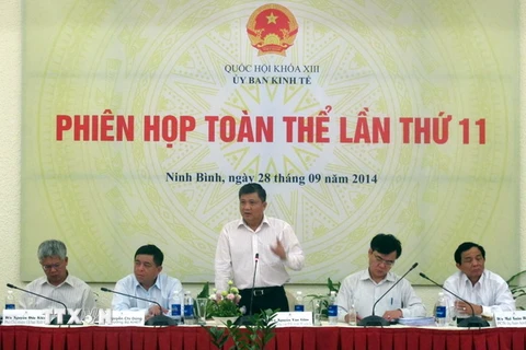 Phiên họp toàn thể lần thứ 11 Ủy ban Kinh tế của Quốc hội