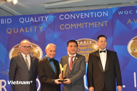 Kính nổi Viglacera nhận Giải Vàng "Cam kết chất lượng quốc tế"