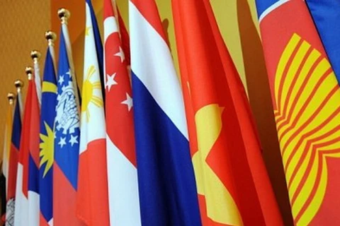 ASEAN tăng cường thúc đẩy hệ thống quá cảnh hải quan
