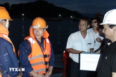 Khánh Hòa: Khẩn trương tìm kiếm 8 thuyền viên tàu Phúc Xuân 68