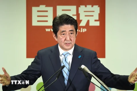 Người Nhật vẫn tin vào chính sách kích cầu với ba “mũi tên”