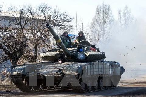 Quân đội Ukraine tấn công các cứ điểm ở Donetsk và Lugansk