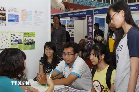 Cơ hội việc làm rộng mở cho sinh viên Việt Nam tại Osaka